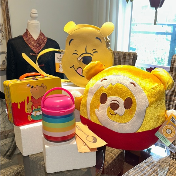 Disney Other - Winnie The Pooh Crossbody Bag & Lunch Box Set